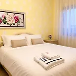 Fori Vodo 게스트하우스 3*