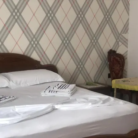 Fori Vodo Gasthof Divjaka