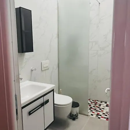 Fori Vodo Gasthof Divjaka