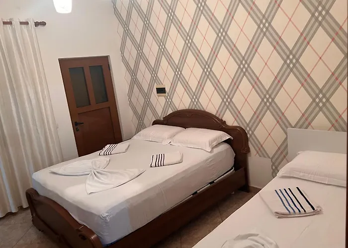 Fori Vodo ゲストハウス ディヴィアーケ